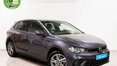 Gris / plata Usado 2024 VW Polo R-line Berlina | 23.990 € (Precio justo)