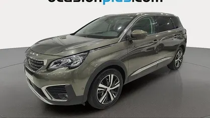 Usado 2019 Peugeot 5008 Allure SUV | 19.910 € (Precio justo)