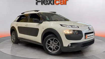 Blanco Usado 2016 Citroën C4 Feel Berlina | 8490 € (Precio justo)