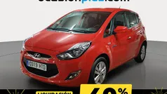 Rojo Usado 2013 Hyundai ix20 Comfort Utilitario | 6190 € (Precio justo)