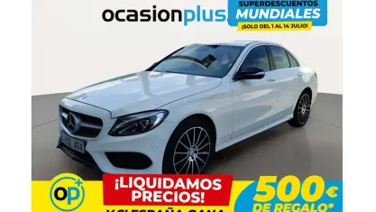 Usado Mercedes C220 AMG line 170 CV (125 kW) 2015 Blanco Berlina