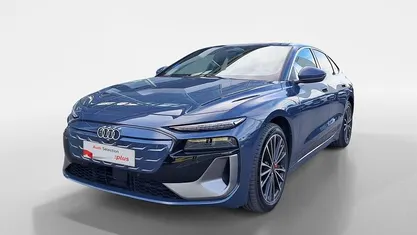 Usado Audi Q6 Sportback e-tron S-Line 280 kW (381 CV) 2025 Azul SUV