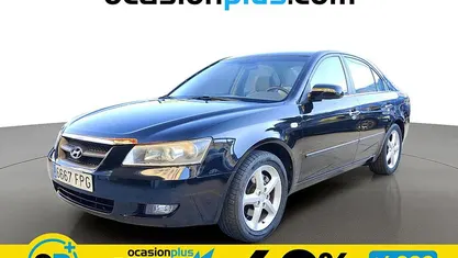 Usado Hyundai Sonata Comfort 140 CV (102 kW) 2007 Negro Berlina