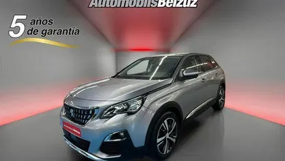 Usado Peugeot 3008 Active 131 CV (96 kW) 2019 Plateado SUV