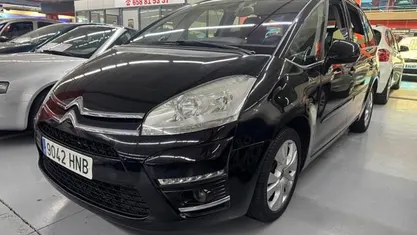 Usado Citroën Grand C4 Picasso First 120 CV (88 kW) 2012 Negro Monovolumen
