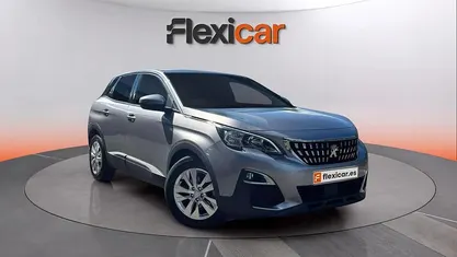 Usado Peugeot 3008 Active 120 CV (88 kW) 2017 Monovolumen