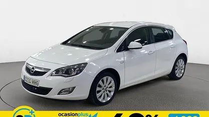 Usado Opel Astra Enjoy 140 CV (102 kW) 2011 Berlina