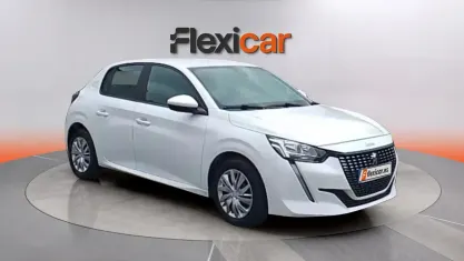 Usado Peugeot 208 Active 101 CV (74 kW) 2021 Blanco Utilitario