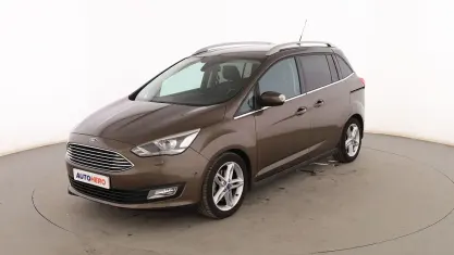 Usado Ford Grand C-Max Titanium 120 CV (88 kW) 2015 Marrón Monovolumen