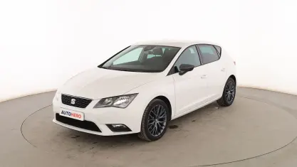 Usado Seat Leon CONNECT 110 CV (80 kW) 2016 Blanco Berlina