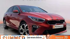 Rojo Usado 2021 Kia Ceed Berlina | 16.490 € (Precio justo)