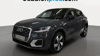 Usado Audi Q2 Sport 116 CV (85 kW) 2019 Gris SUV