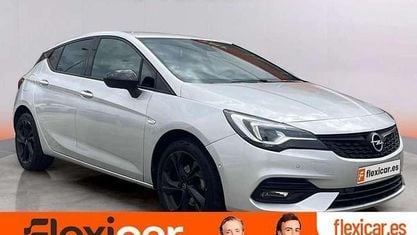 Usado Opel Astra Ultimate 145 HP (106 kW) 2021 Cinzento Citadino