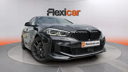 Usado BMW M135 306 CV (225 kW) 2020 Negro Utilitario