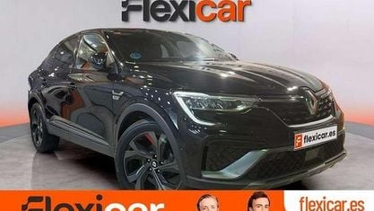 Käytetty Renault Arkana RS Line 160 HP (117 kW) 2021 Musta Katumaasturi
