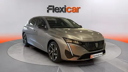 Usado Peugeot 308 Allure 131 CV (96 kW) 2024 Gris Berlina