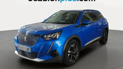 Usado Peugeot 2008 Allure 131 CV (96 kW) 2021 Azul SUV