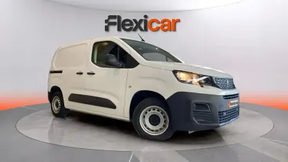 Usado Peugeot Partner 102 CV (75 kW) 2020 Blanco Monovolumen