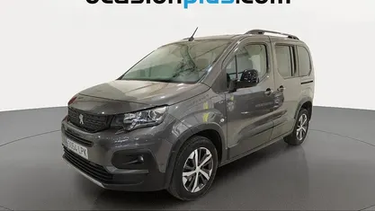 Usado Peugeot Rifter GT 131 CV (96 kW) 2021 Gris plata Monovolumen