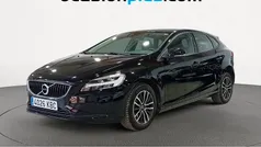 Negro Usado 2017 Volvo V40 Momentum Familiar | 16.990 € (Precio justo)
