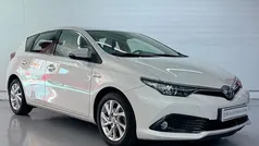 Usado 2017 Toyota Auris Hybrid Advance Utilitario | 14.100 € (Precio justo)