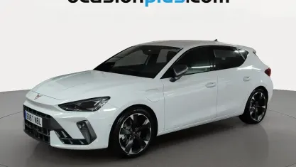 Usado Cupra Leon 204 CV (150 kW) 2025 Blanco Utilitario