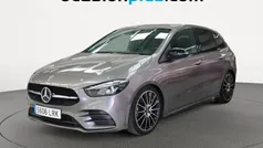 Gris Usado 2021 Mercedes B180 AMG Monovolumen | 24.319 € (Super precio)