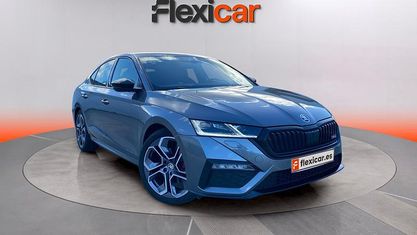 Używany Skoda Octavia RS 200 KM (147 kW) 2023 Szary Hatchback