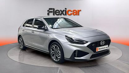 Begagnad Hyundai i30 N Line 101 HK (74 kW) 2024 Grå Sedan