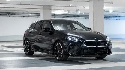 Usado BMW M135 Comfort Edition 300 CV (220 kW) 2025 Utilitario