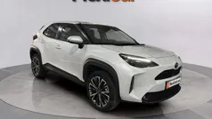 Blanco Usado 2022 Toyota Yaris Hybrid Active | 21.490 € (Precio justo)