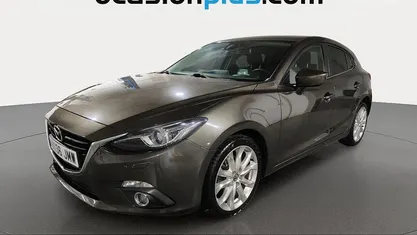 Usado Mazda 3 Luxury 150 CV (110 kW) 2016 Negro Utilitario