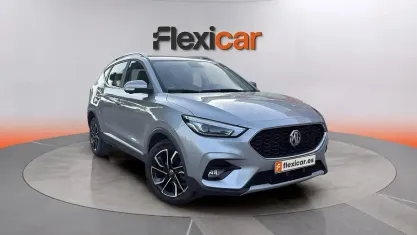 Usado MG ZS Luxury 111 CV (81 kW) 2023 Gris SUV