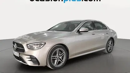 Gris Usado 2022 Mercedes E220 Berlina | 33.628 € (Super precio)