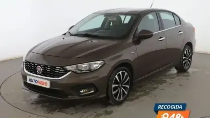 Używany Fiat Tipo Lounge 95 KM (69 kW) 2016 Brązowy Sedan/Limuzyna