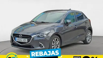 Gris Usado 2017 Mazda 2 Luxury Utilitario | 13.232 € (Precio justo)