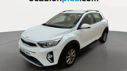Usado Kia Stonic 79 CV (58 kW) 2025 Blanco SUV