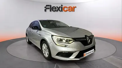 Usado Renault Mégane IV LIMITED 140 CV (102 kW) 2020 Utilitario