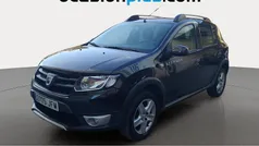 Negro Usado 2015 Dacia Sandero Stepway SUV | 8300 € (Precio justo)