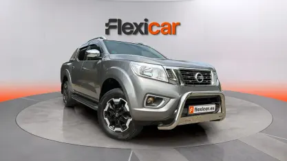 Usado Nissan Navara N-Guard 190 CV (139 kW) 2021 Gris Pickup/Camioneta