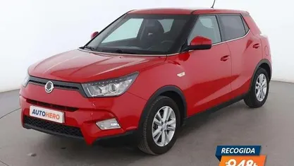 Usado Ssangyong (KGM) Tivoli Limited 129 CV (94 kW) 2015 SUV