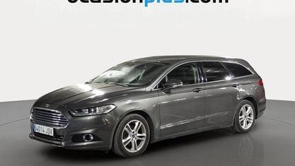 Usado Ford Mondeo Titanium 150 HP (110 kW) 2016 Preto Monovolume