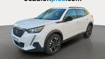 Usado Peugeot 2008 Allure 101 CV (74 kW) 2022 Blanco SUV