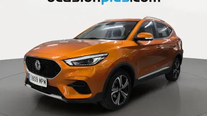 Usado MG ZS Comfort 106 CV (77 kW) 2024 Naranja SUV