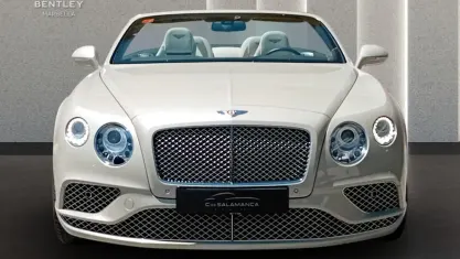 Usado Bentley Continental GT Convertible 507 CV (372 kW) 2016 Blanco metalizado Descapotable