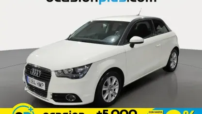 Käytetty Audi A1 Attraction 90 HP (66 kW) 2012 Valkoinen Viistoperä