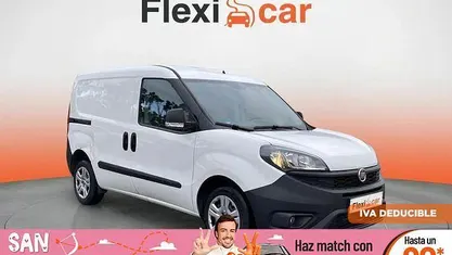 Usado Fiat Doblò Dynamic 106 CV (77 kW) 2023 Monovolumen