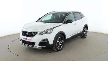 Usado Peugeot 3008 Allure 130 CV (95 kW) 2019 Blanco SUV