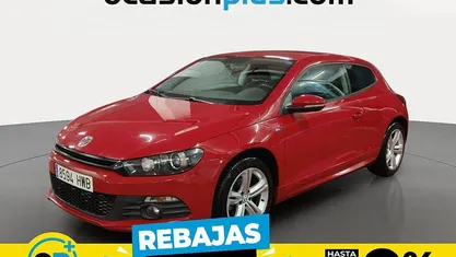 Rojo Usado 2014 VW Scirocco R-line Coupe | 13.690 € (Precio justo)