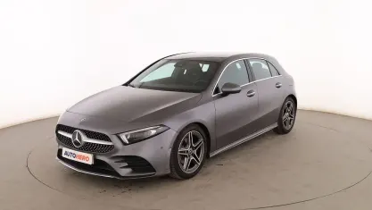 Usado Mercedes A200 163 CV (119 kW) 2020 Gris Berlina